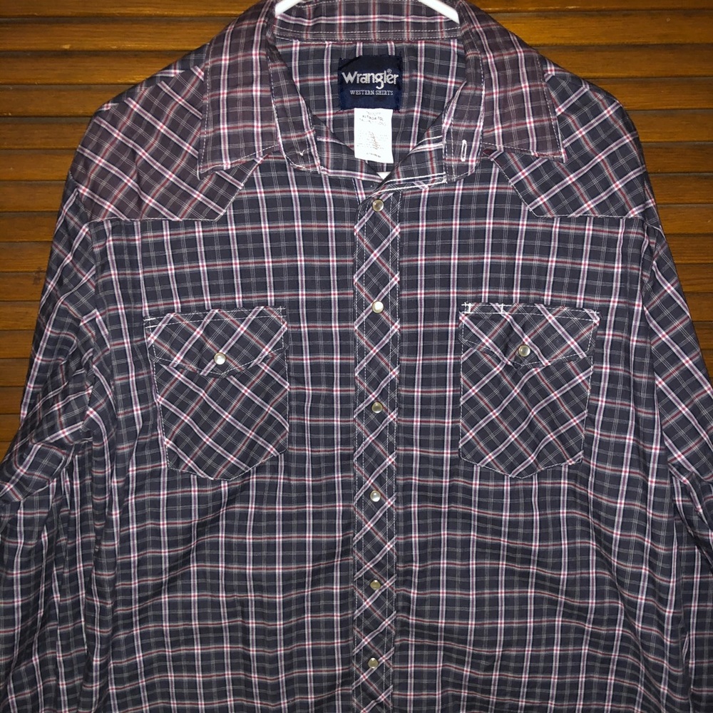 Wrangler long sleeved shirt